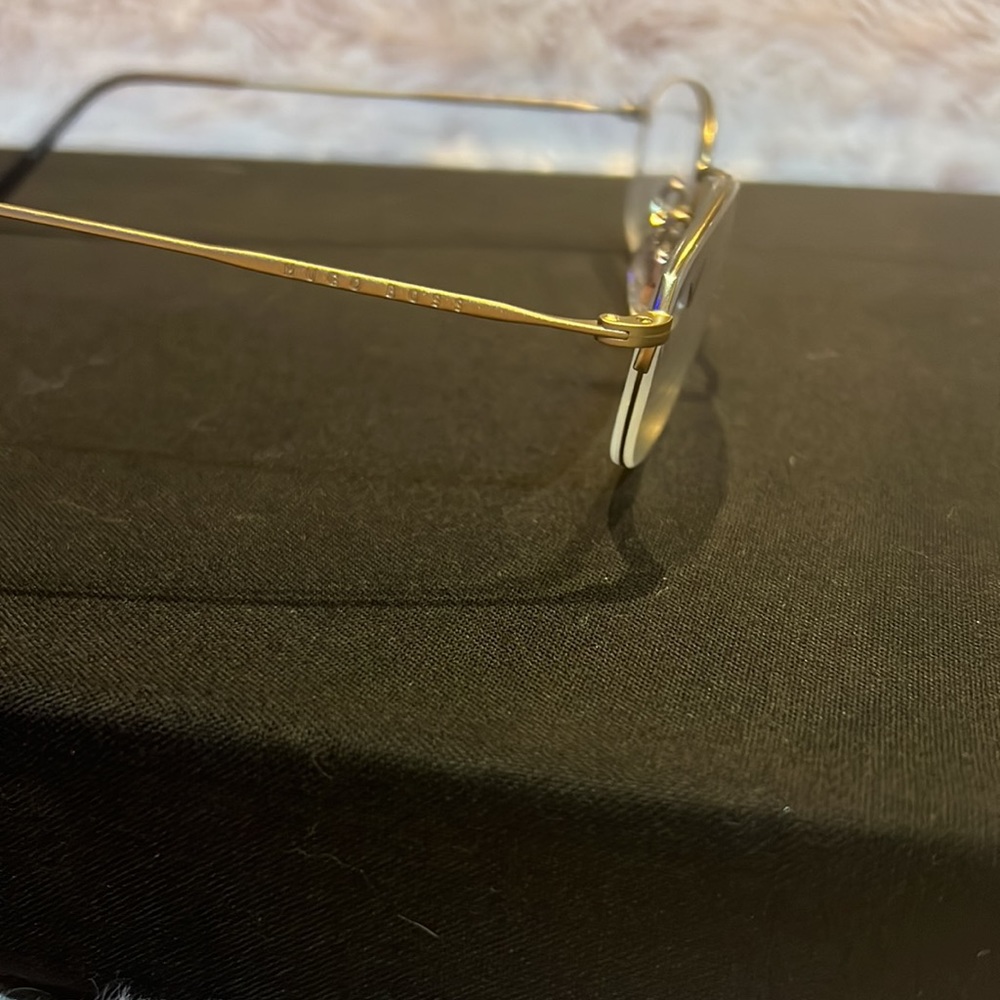 Boss frames glasses. - Picture 3 of 8